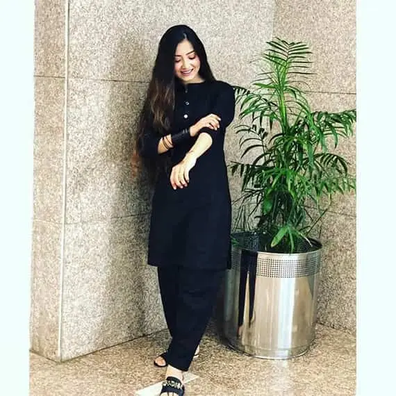 Buy Women's Stitched Black 2 Pieces Solid Cotton Shalwar Kameez Online in Pakistan